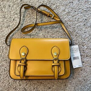 Steve Madden small xbody matte lemon blunna